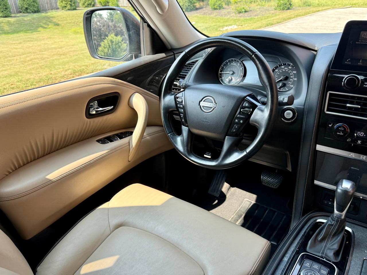 Nissan Armada 4x2 SV 2021