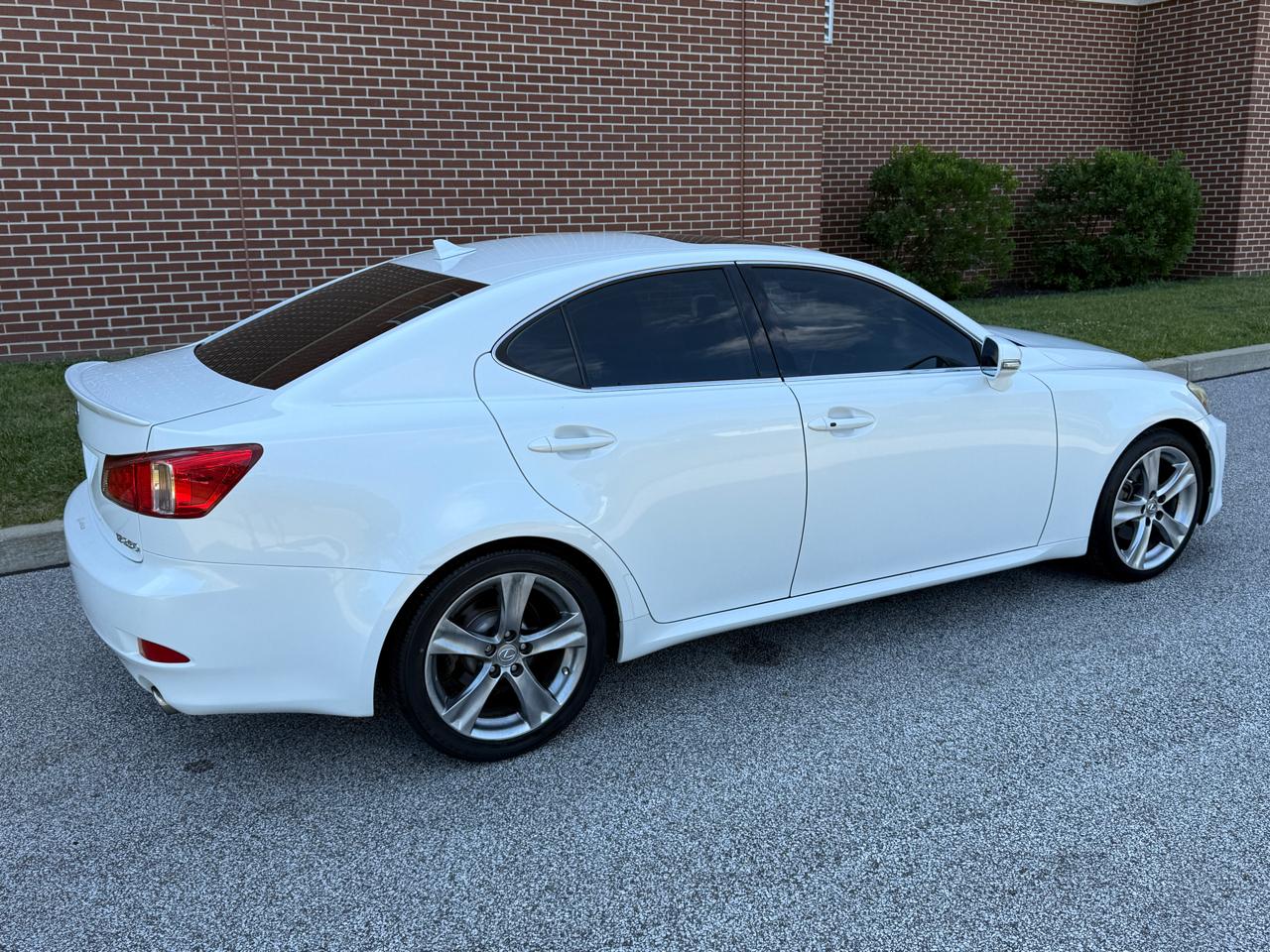 Lexus IS 250 4D Sedan 2012
