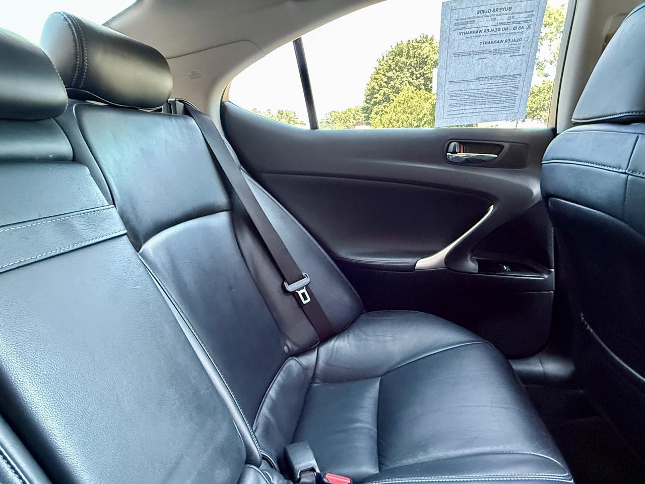 Lexus IS 250 4D Sedan 2012