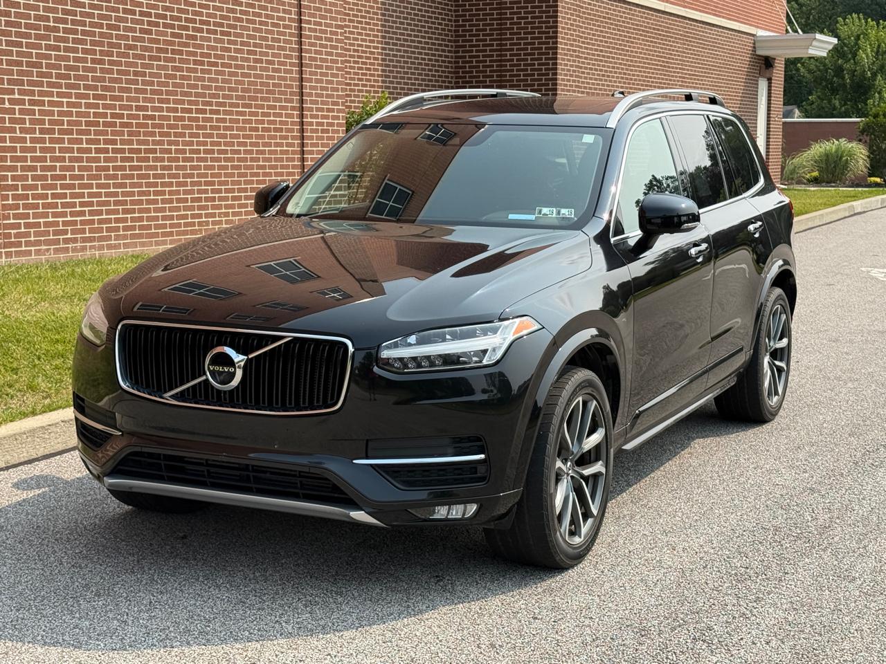 Volvo XC90 T6 AWD 7-Passenger Momentum 2017