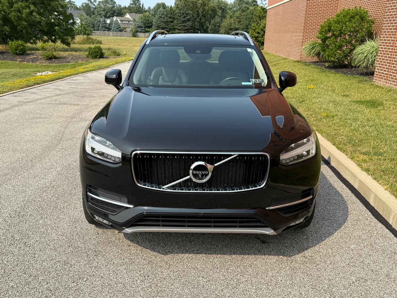 Volvo XC90 T6 AWD 7-Passenger Momentum 2017
