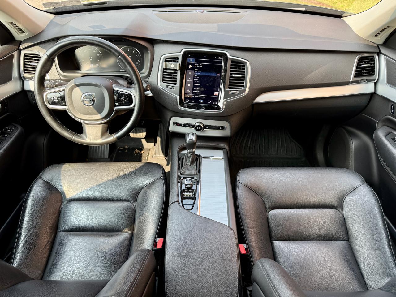 Volvo XC90 T6 AWD 7-Passenger Momentum 2017