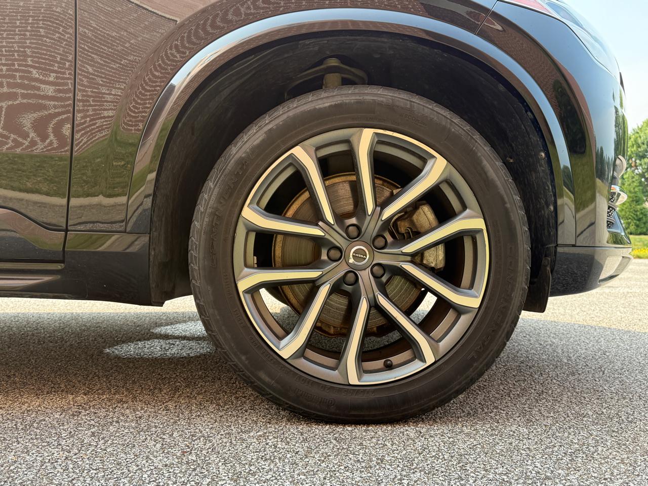 Volvo XC90 T6 AWD 7-Passenger Momentum 2017
