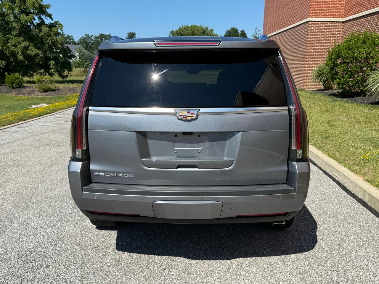 Cadillac Escalade 4WD 4dr Premium Luxury 2019