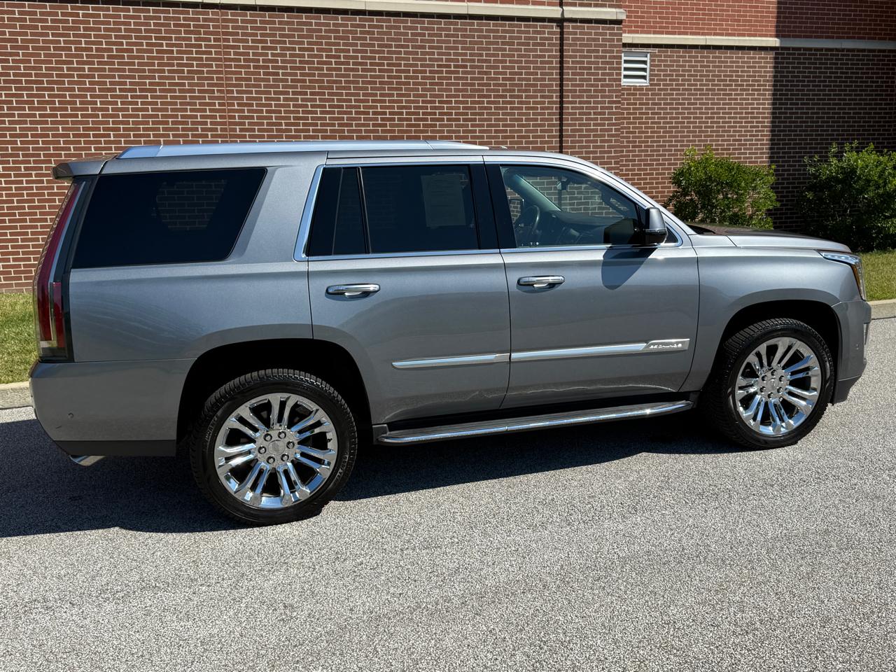 Cadillac Escalade 4WD 4dr Premium Luxury 2019