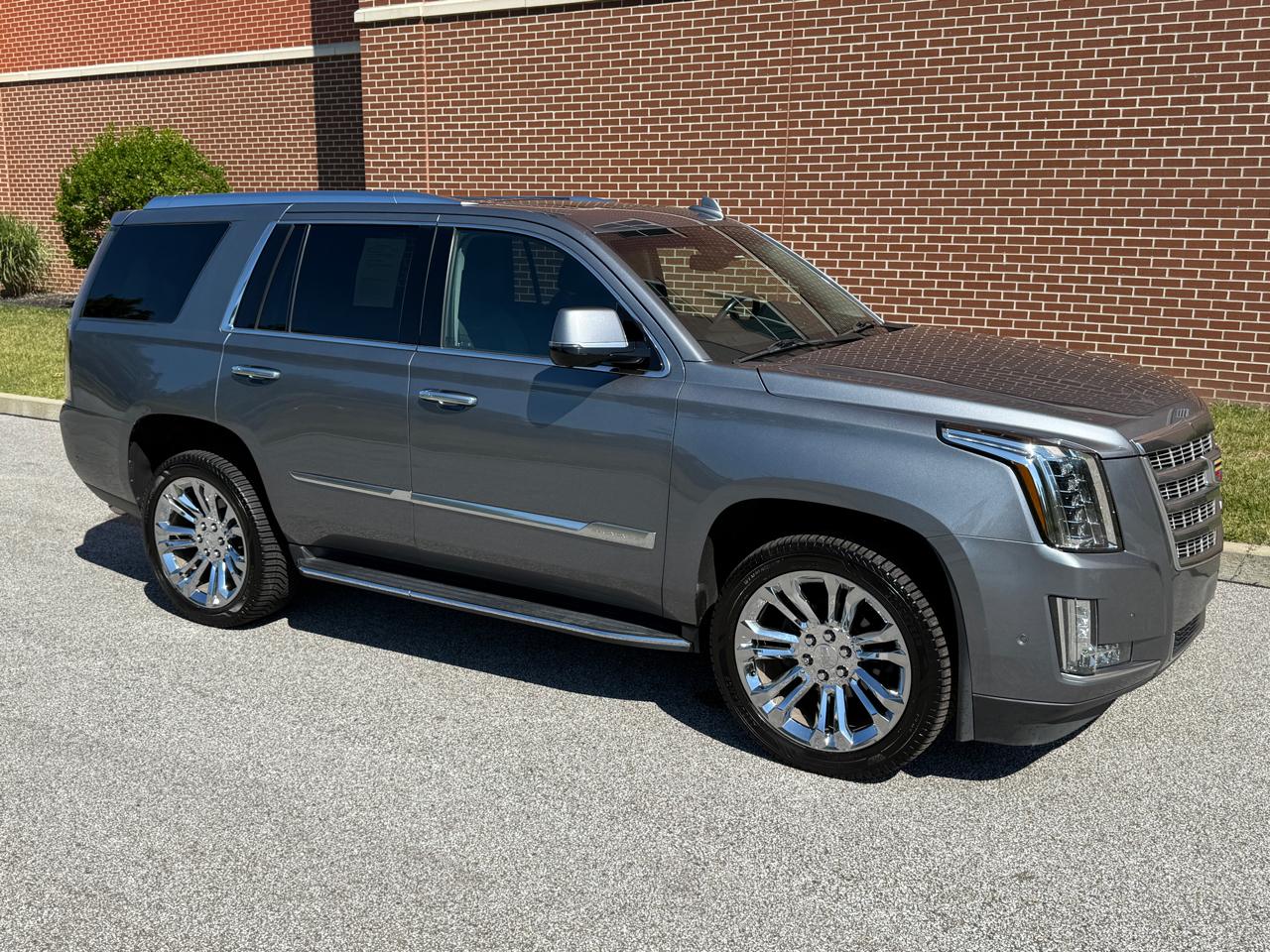 Cadillac Escalade 4WD 4dr Premium Luxury 2019