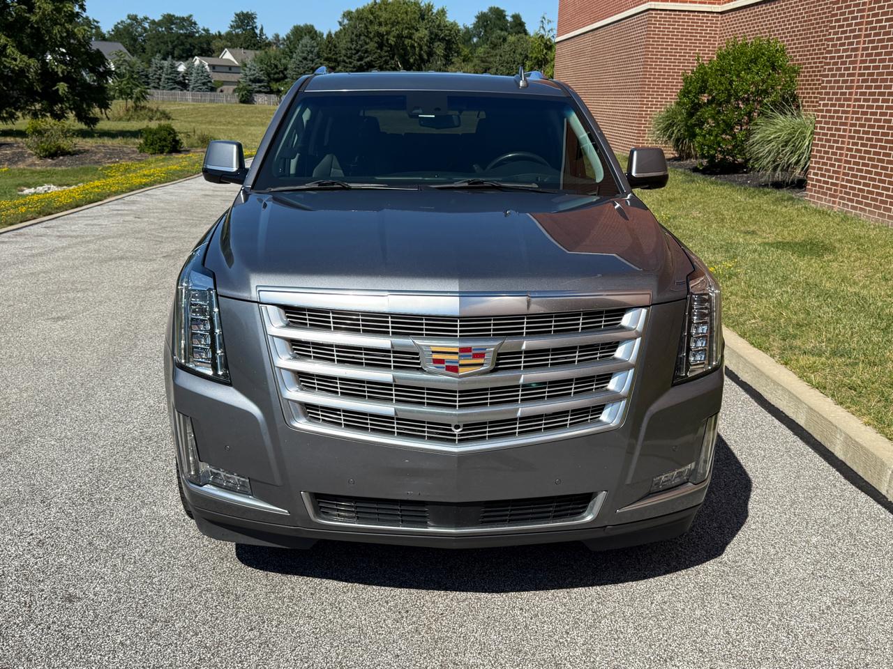 Cadillac Escalade 4WD 4dr Premium Luxury 2019