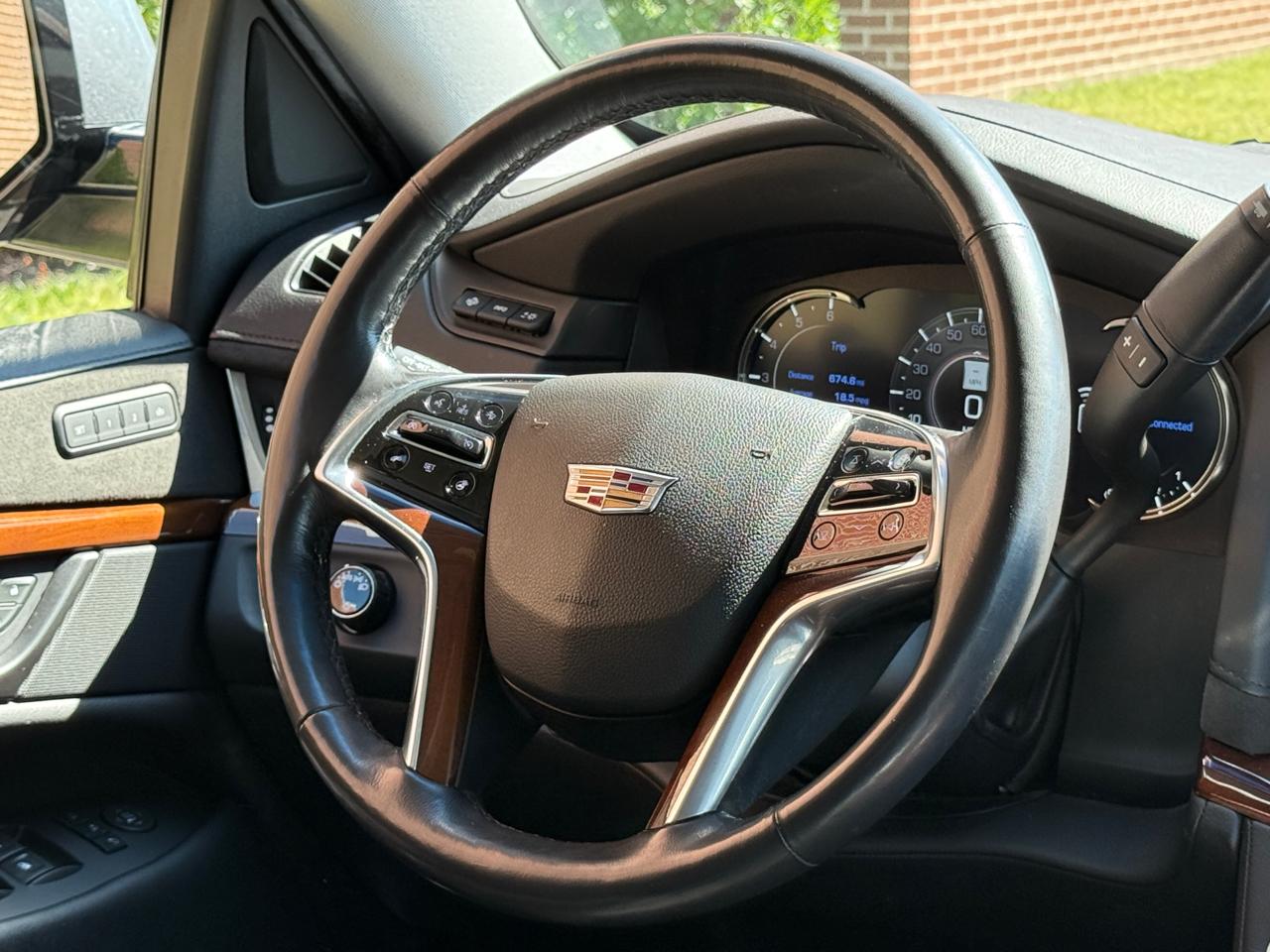 Cadillac Escalade 4WD 4dr Premium Luxury 2019