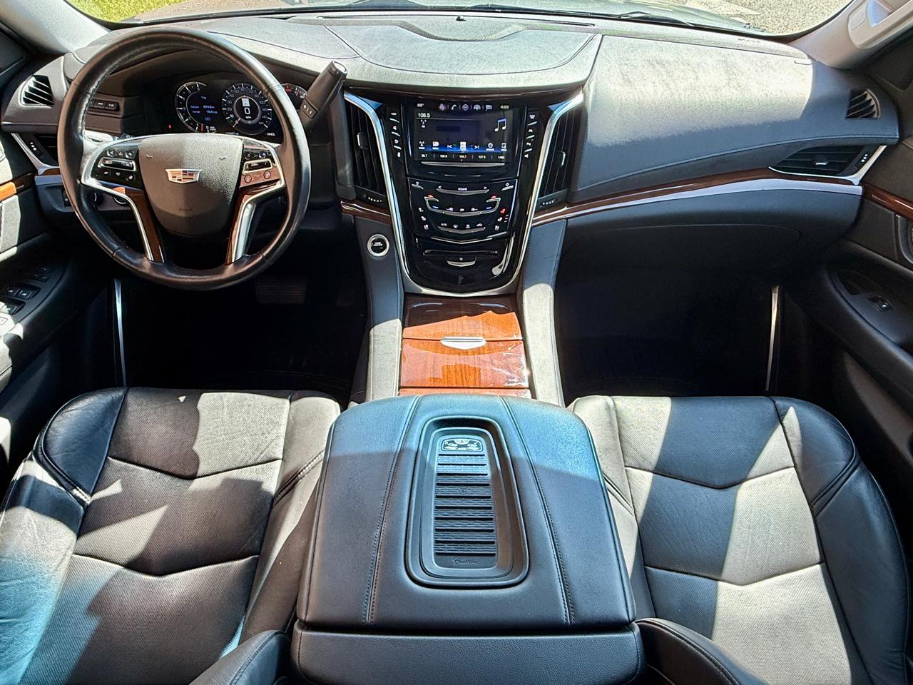 Cadillac Escalade 4WD 4dr Premium Luxury 2019