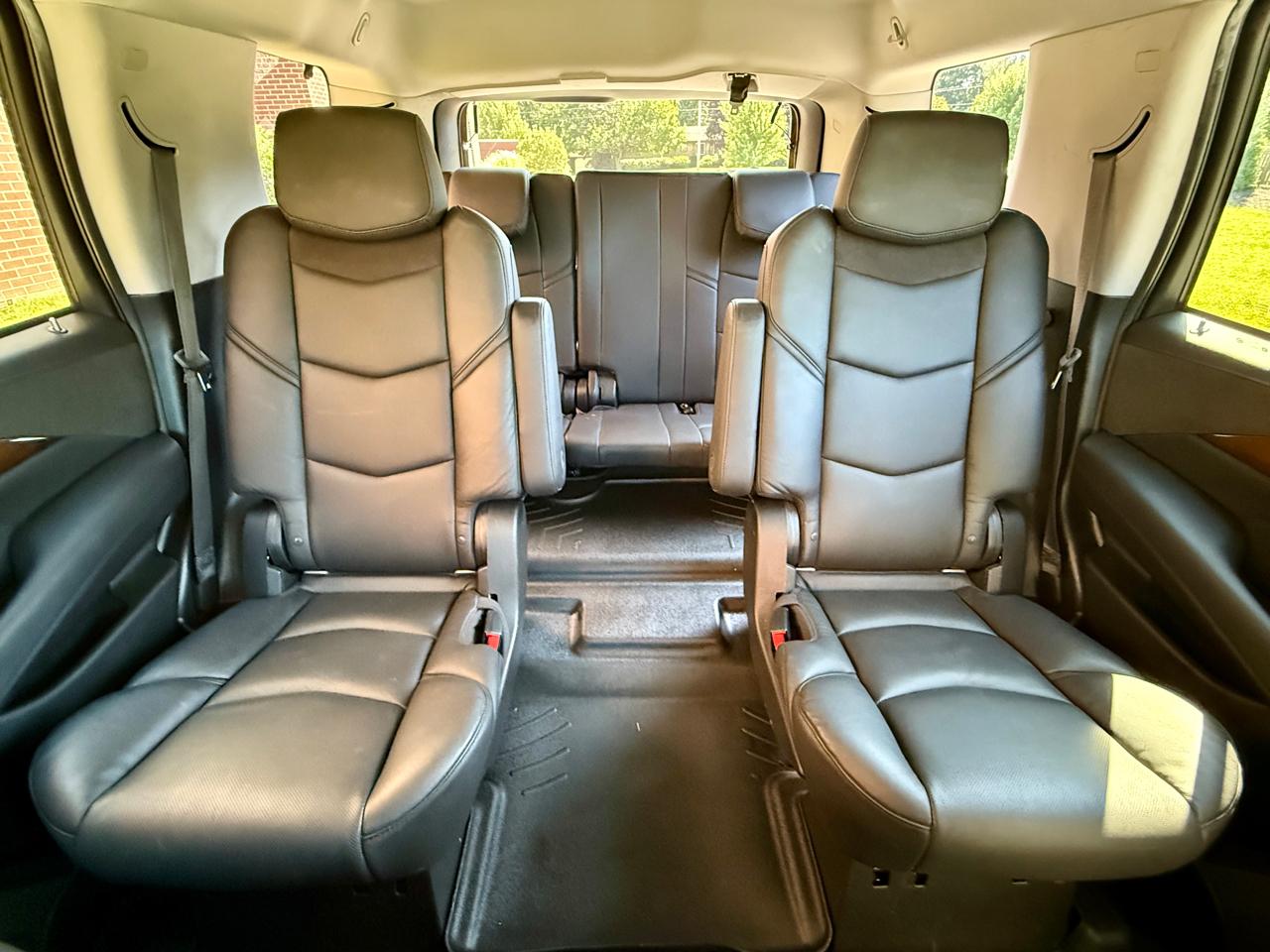 Cadillac Escalade 4WD 4dr Premium Luxury 2019