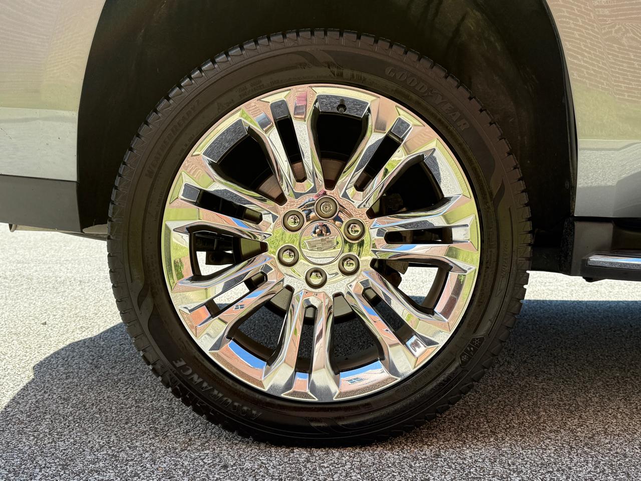 Cadillac Escalade 4WD 4dr Premium Luxury 2019