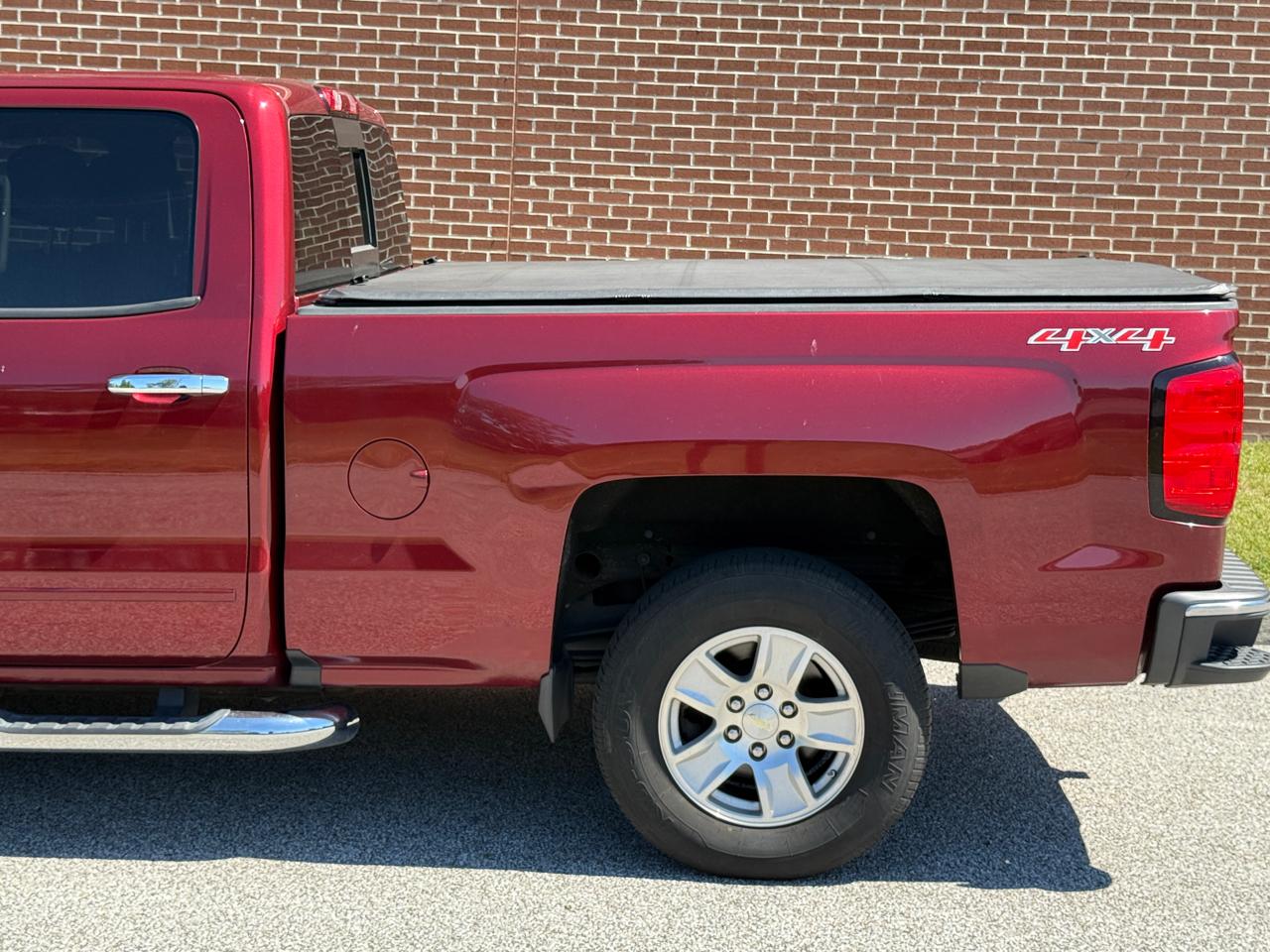 Chevrolet Silverado 1500 4WD Double Cab 143.5" LT w/1LT 2016