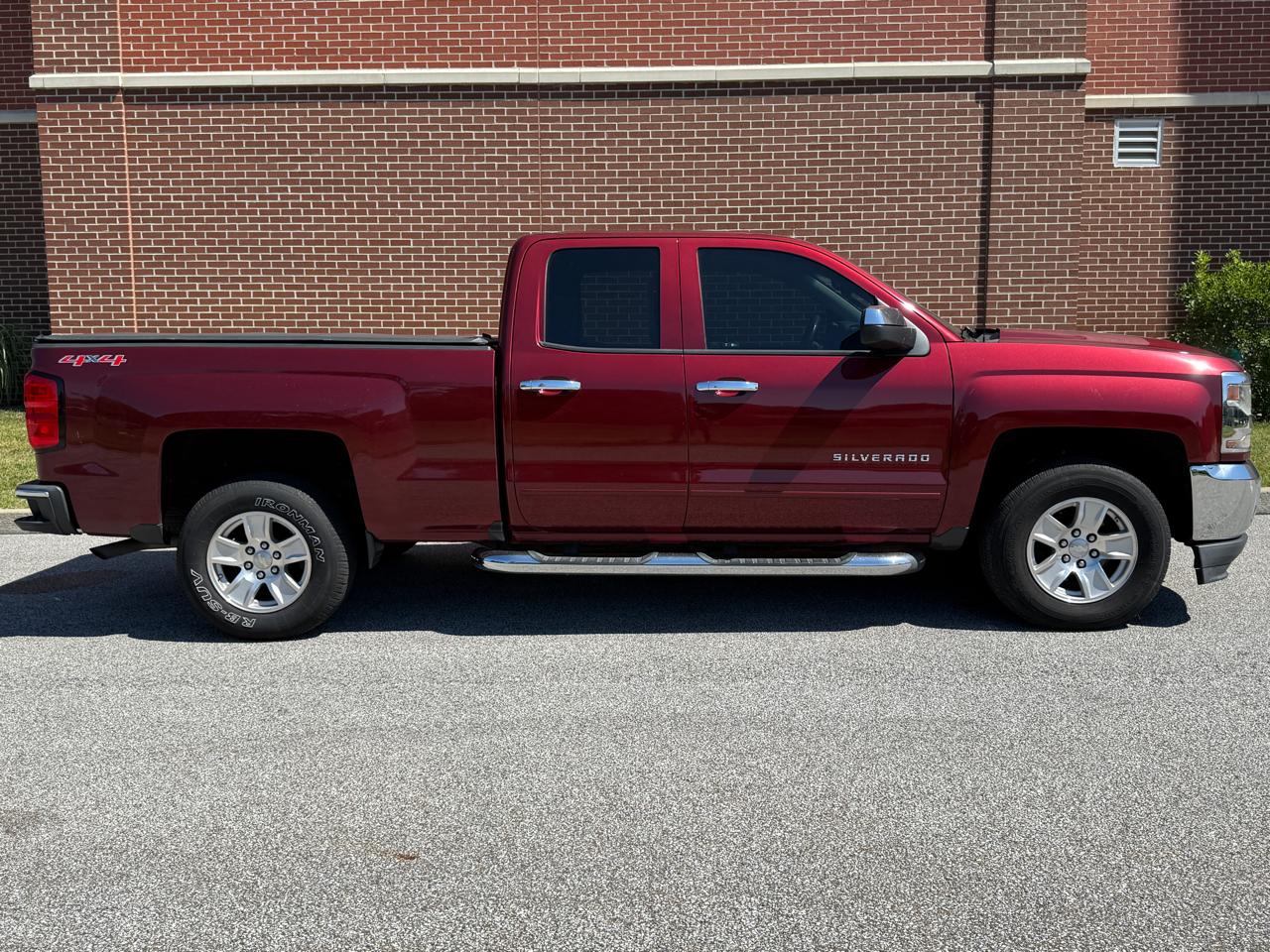 Chevrolet Silverado 1500 4WD Double Cab 143.5" LT w/1LT 2016