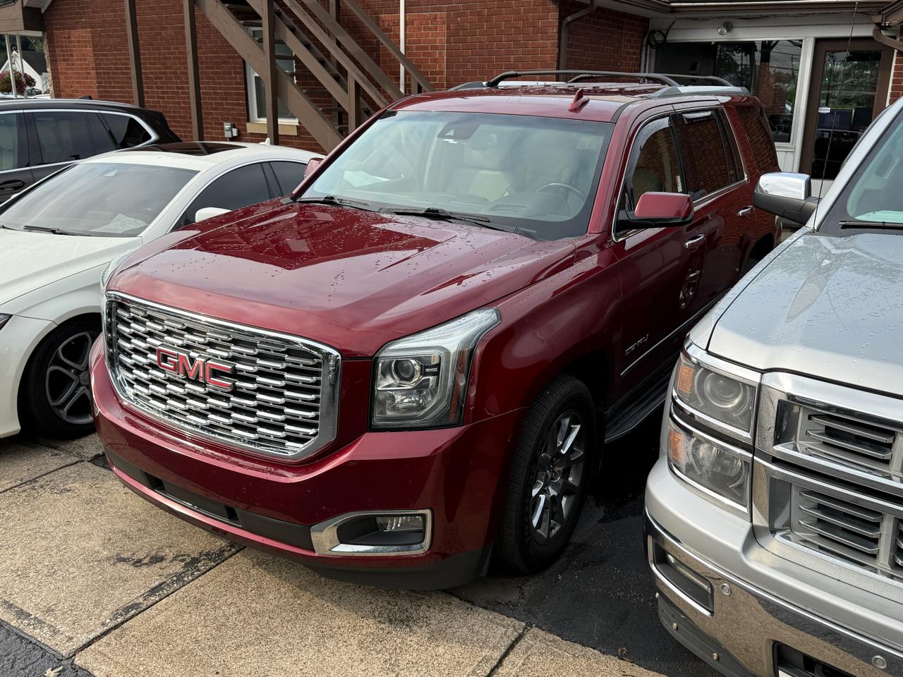 Red 2019 GMC Yukon SUV / Crossover Four-Wheel Drive Automatic