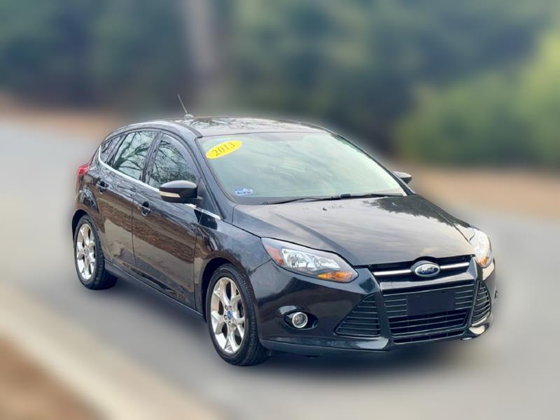 2013 Ford Focus Titanium Hatch