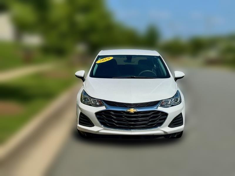 2019 Chevrolet Cruze LS Hatchback