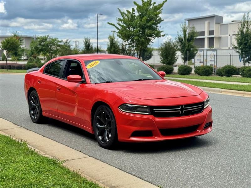 2016 Dodge Charger SE