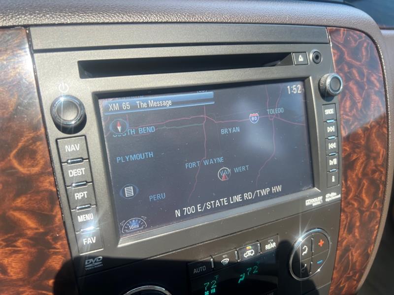 GMC Yukon Denali XL 4WD 2013