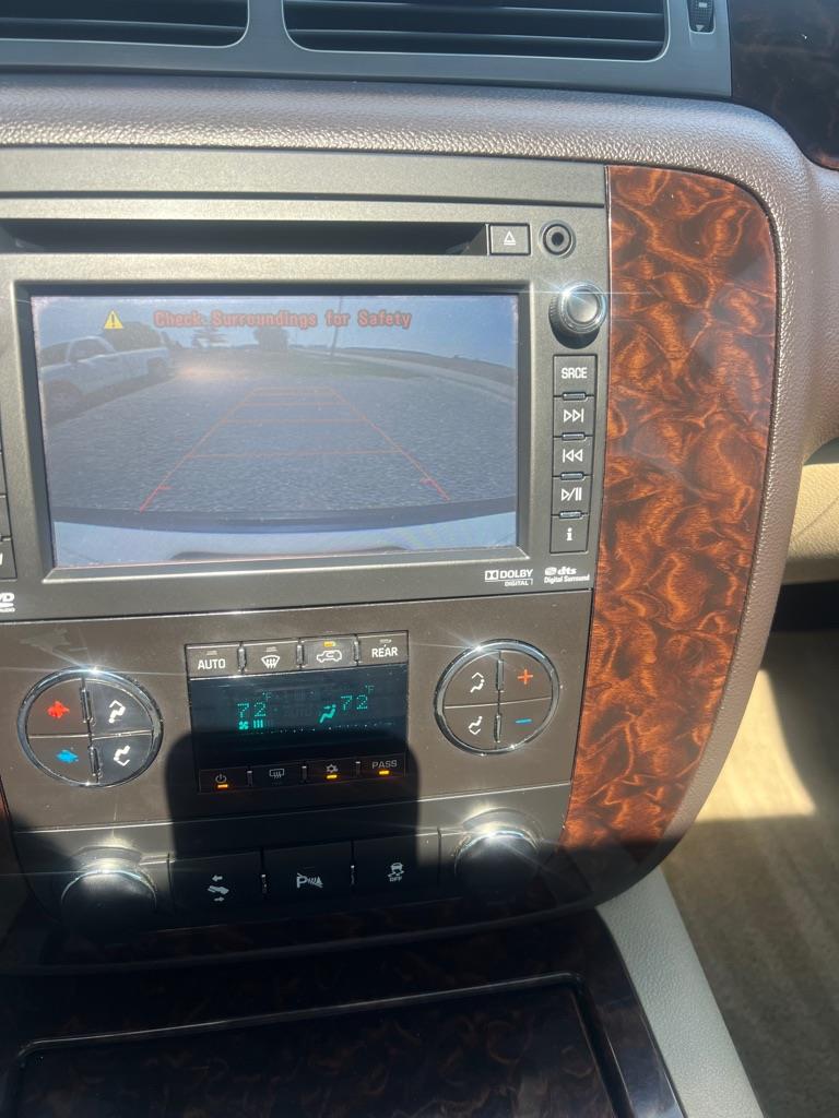 GMC Yukon Denali XL 4WD 2013