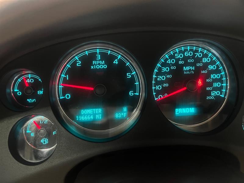 GMC Yukon Denali XL 4WD 2013