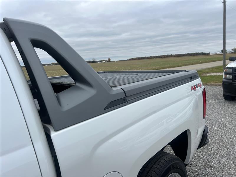 Chevrolet Silverado 1500 LTZ Crew Cab 4WD 2017