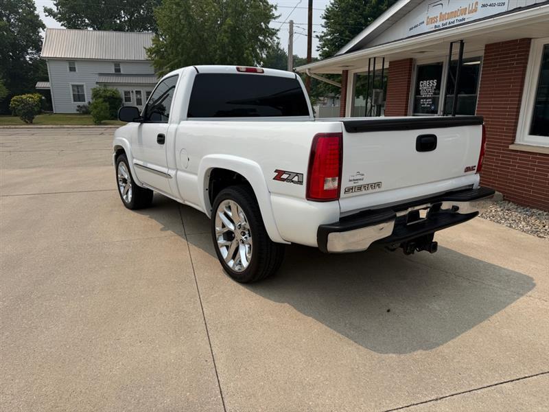 2004 GMC Sierra 1500 SLE - Photo 10