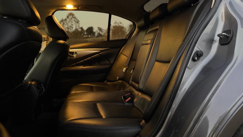 Infiniti Q50 3.0t LUXE 2021