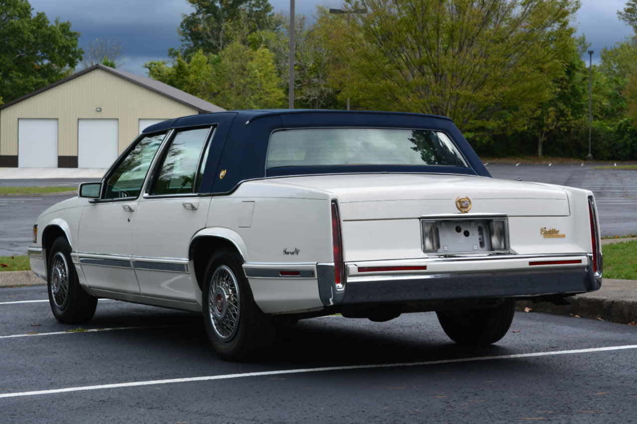 1992 Cadillac DeVille photo 6