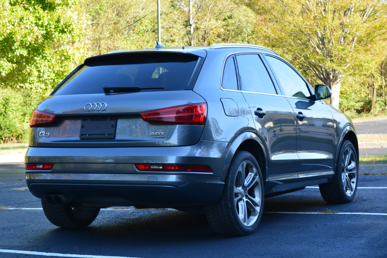 Audi Q3 2.0T quattro Premium Plus 2016