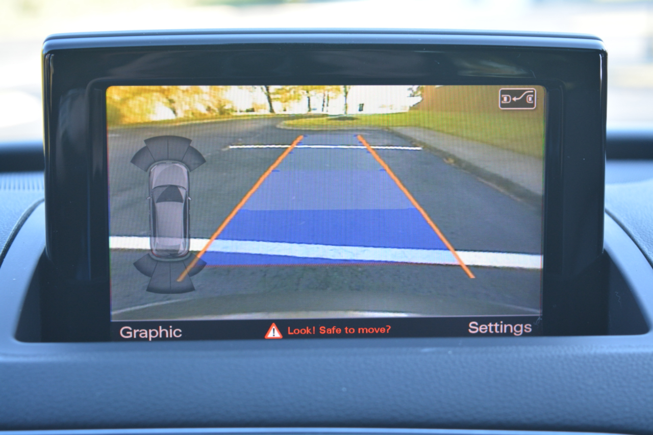 Audi Q3 2.0T quattro Premium Plus 2016