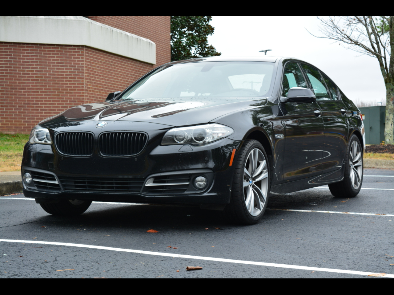 2016 BMW 5-Series 528i