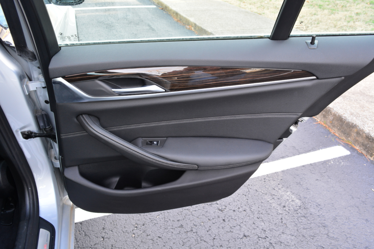 BMW 5-Series 530i xDrive 2019