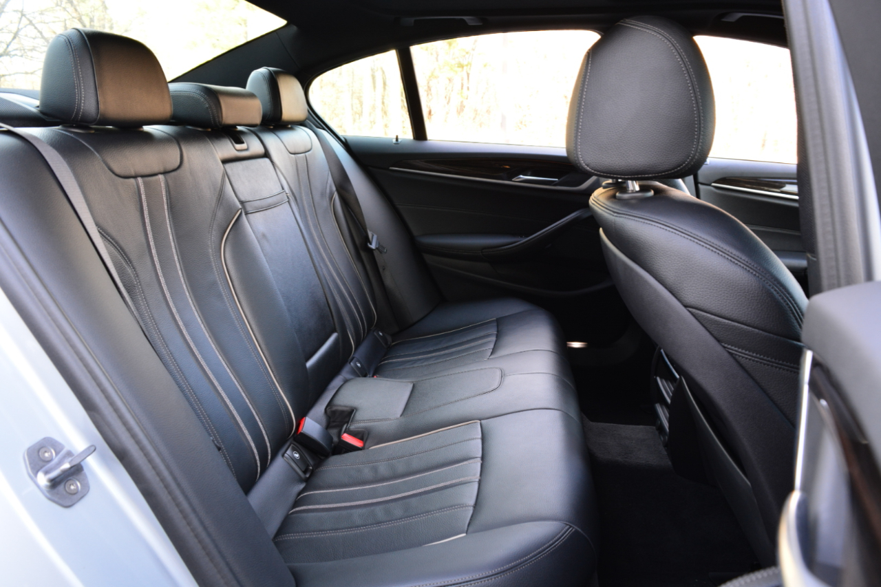 BMW 5-Series 530i xDrive 2019