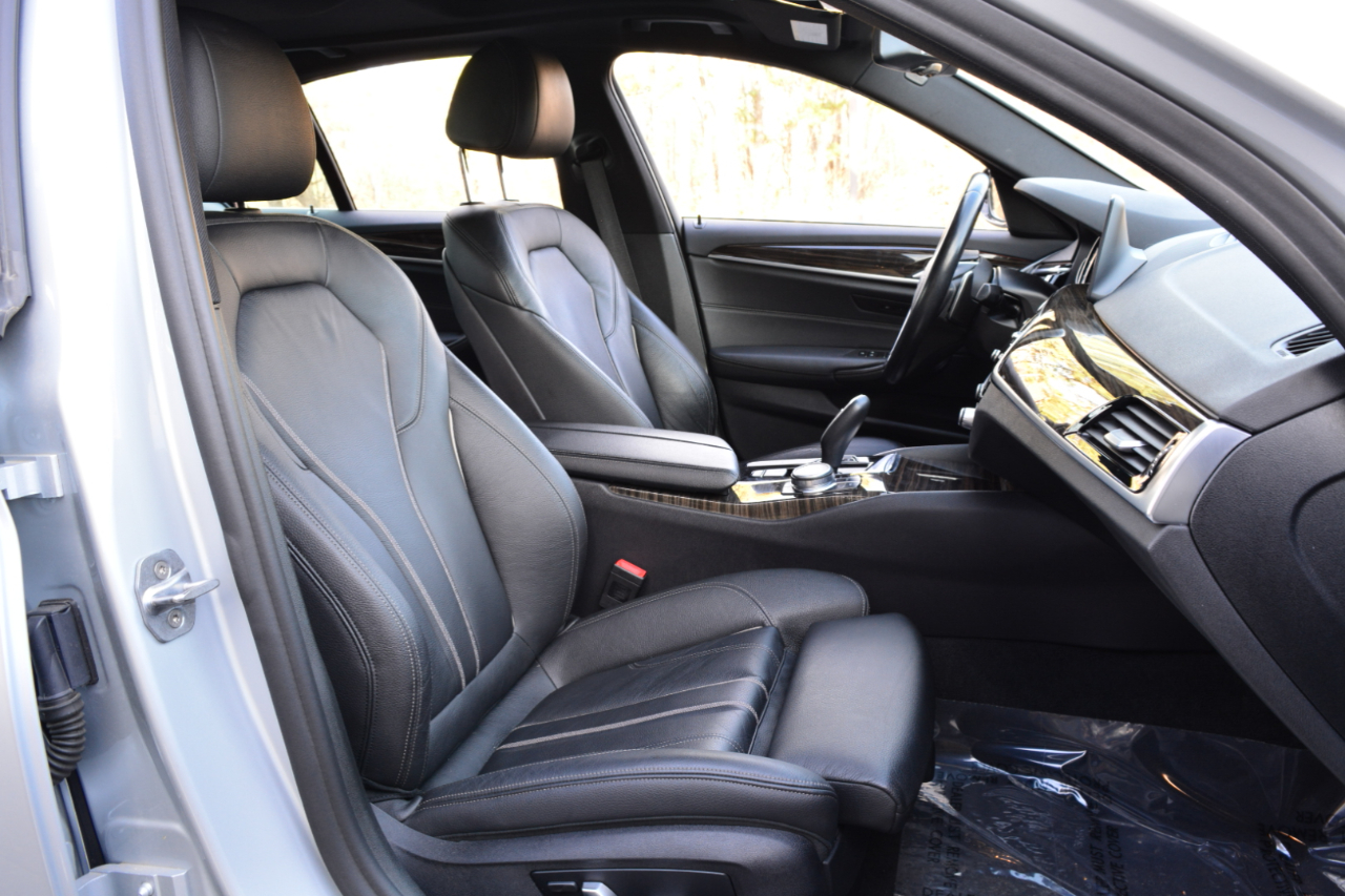 BMW 5-Series 530i xDrive 2019