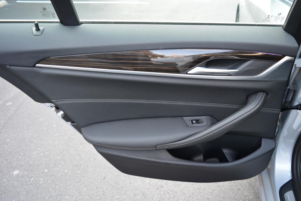 BMW 5-Series 530i xDrive 2019