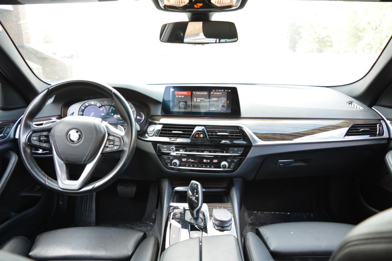 BMW 5-Series 530i xDrive 2019