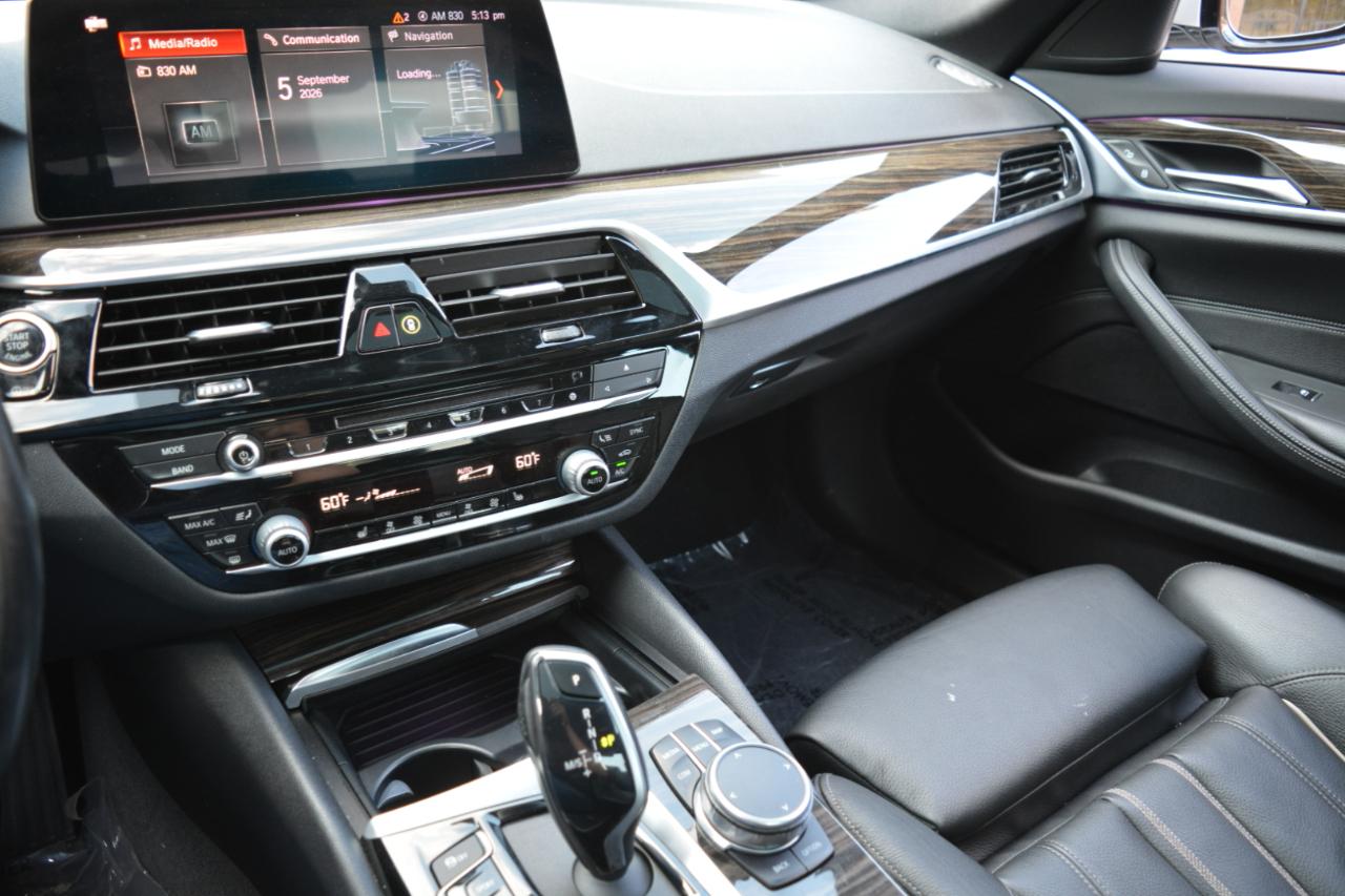 BMW 5-Series 530i xDrive 2019