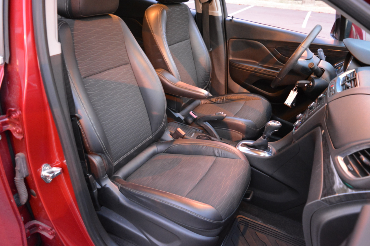 Buick Encore Convenience FWD 2015