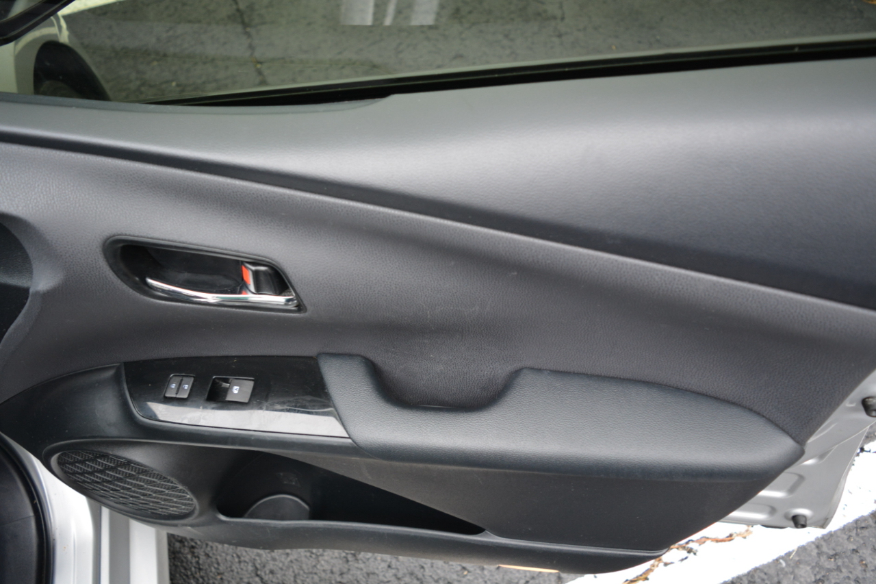 Toyota Prius Two Eco 2017