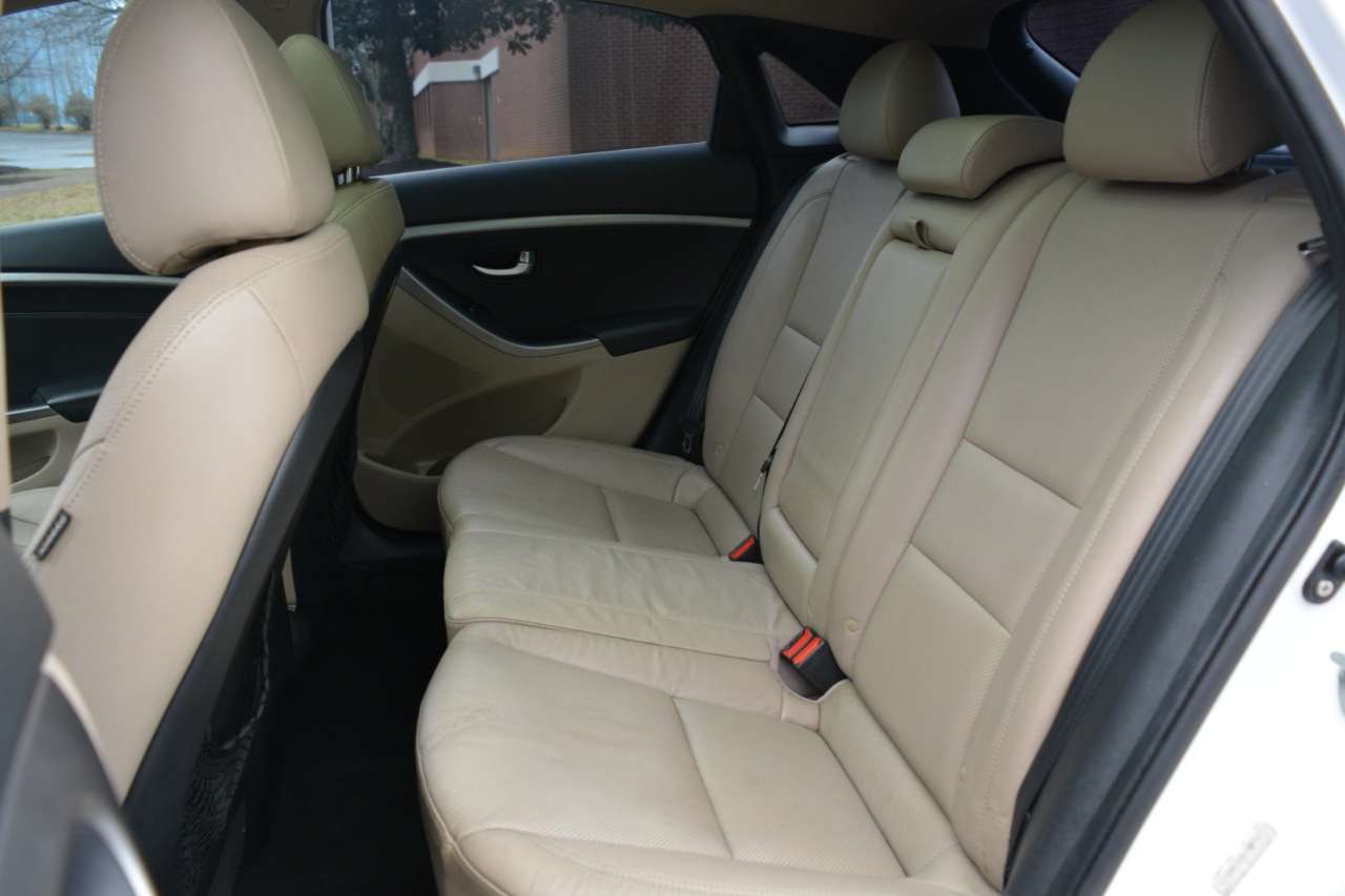 Hyundai Elantra GT A/T 2013