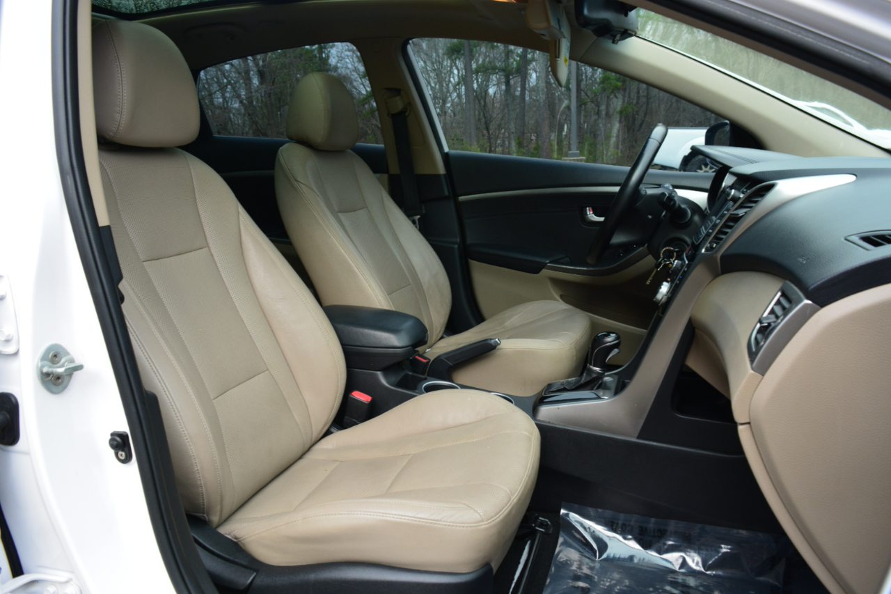 Hyundai Elantra GT A/T 2013