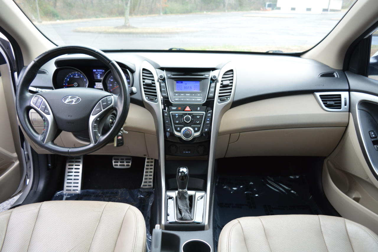 Hyundai Elantra GT A/T 2013