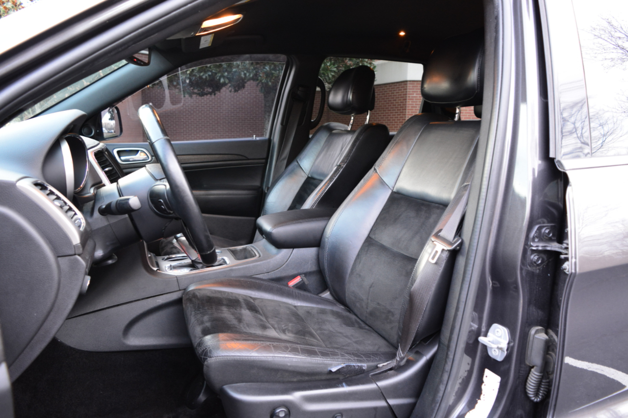 Jeep Grand Cherokee Laredo 4WD 2018