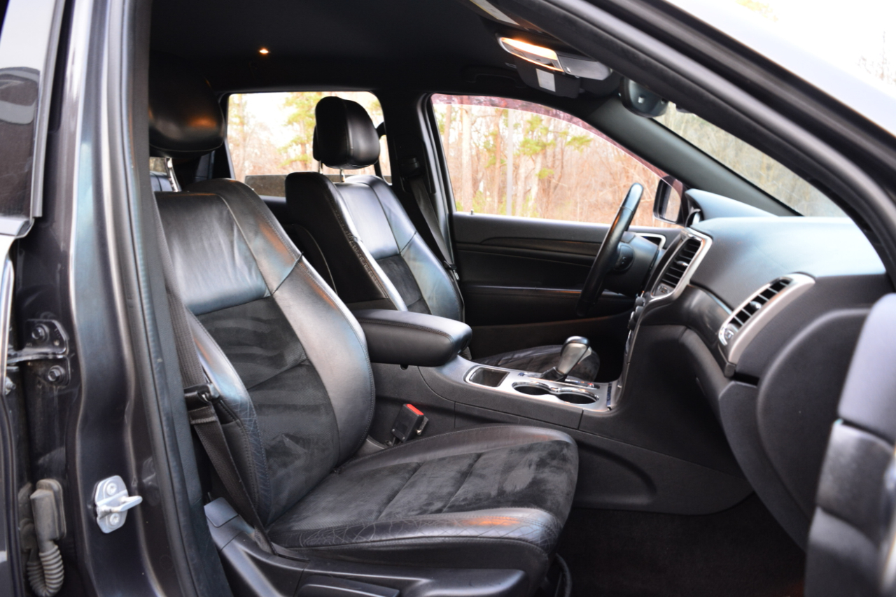 Jeep Grand Cherokee Laredo 4WD 2018