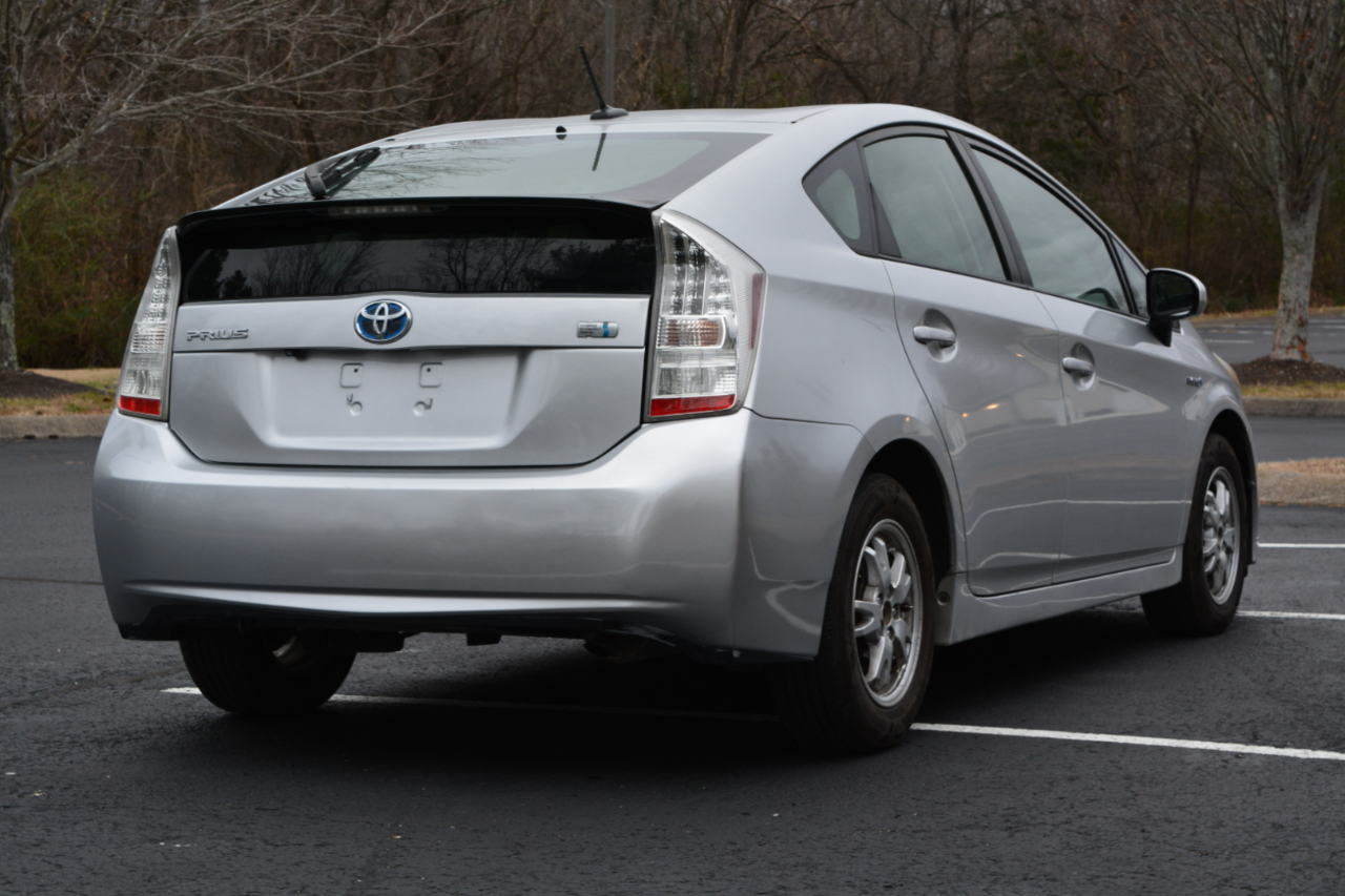Toyota Prius Prius V 2010