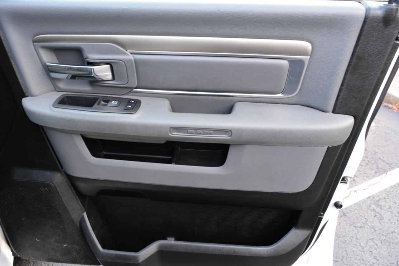 RAM 1500 Classic Tradesman Crew Cab LWB 2WD 2019