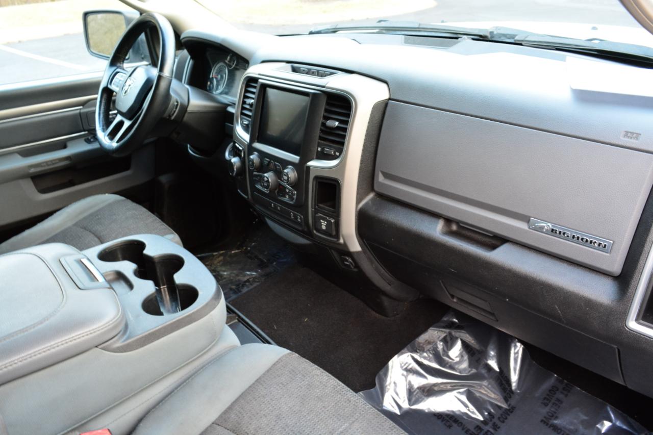 RAM 1500 Classic Tradesman Crew Cab LWB 2WD 2019