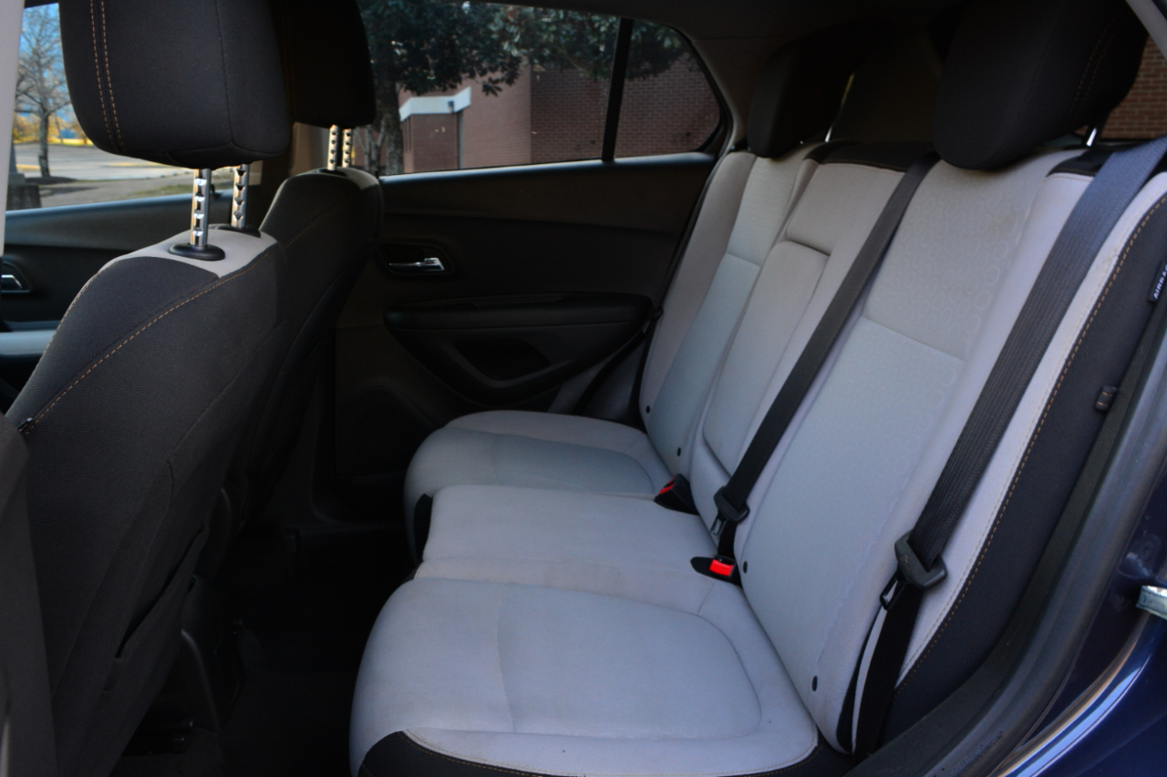 Chevrolet Trax LS FWD 2018