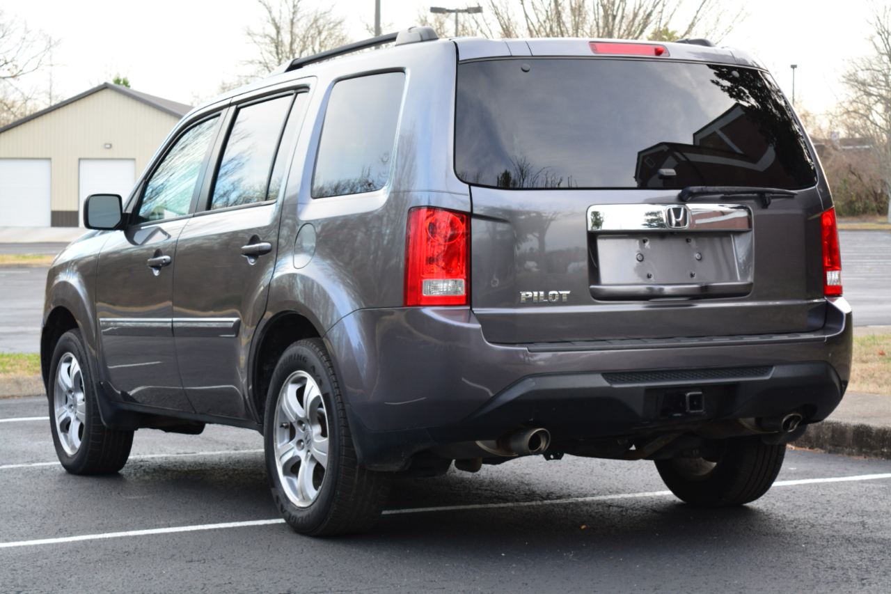 Honda Pilot EX-L 2WD 5-Spd AT 2015
