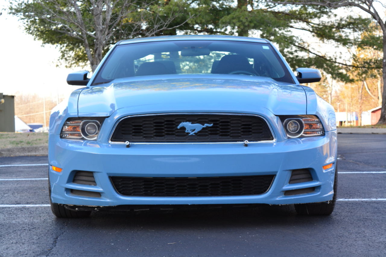 Ford Mustang V6 Coupe 2014